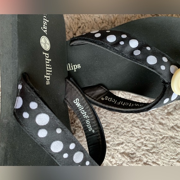 Lindsay Phillips switch flops - Picture 3 of 8